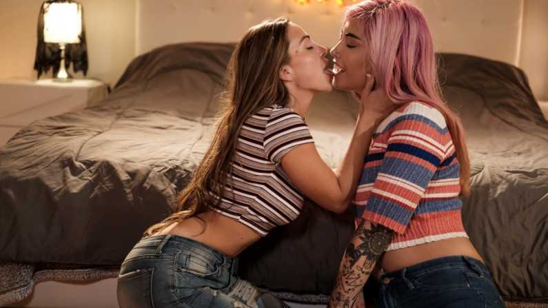 SweetheartVideo Abigail Mac And Ashlee Juliet Fate Suggests